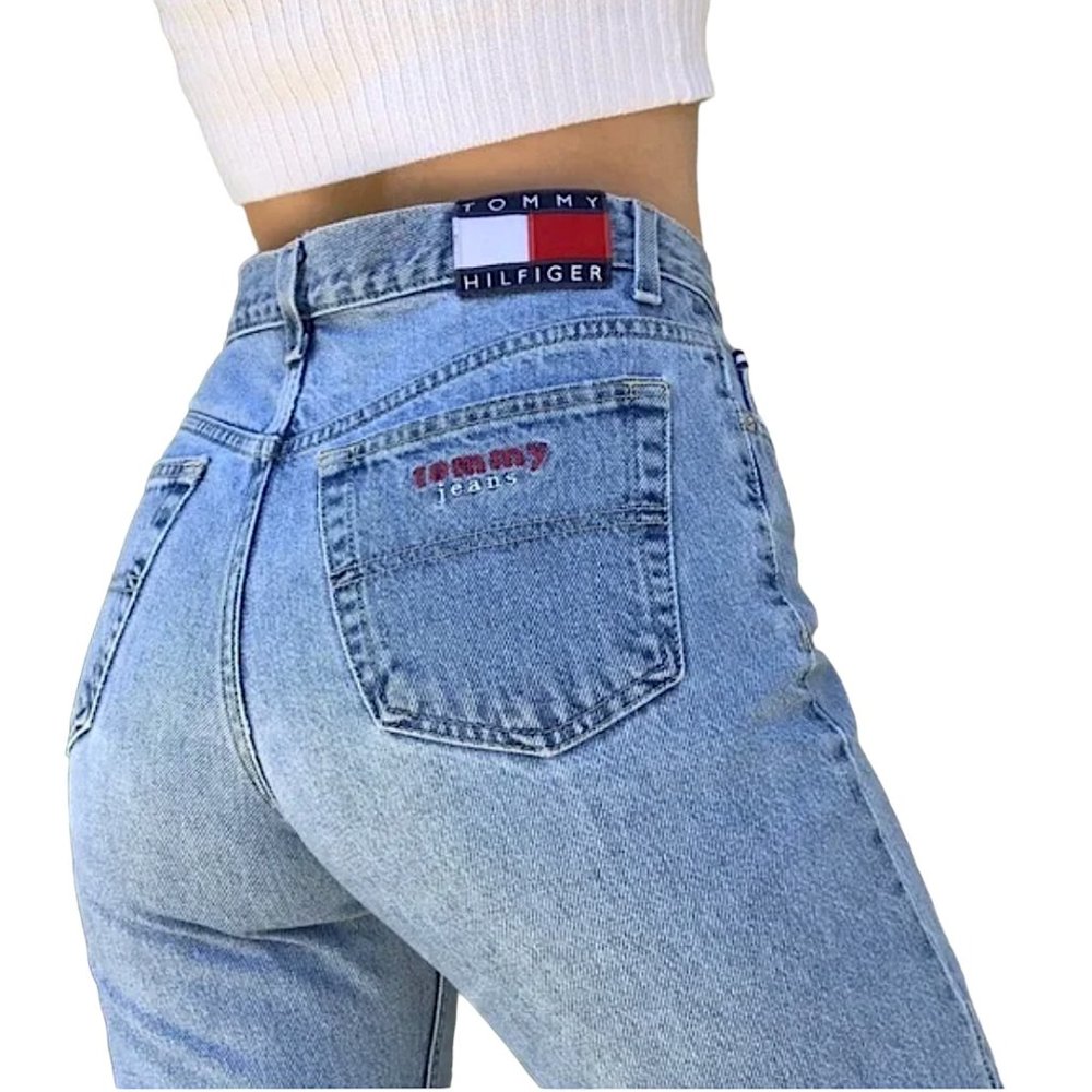 Vintage 90s Y2K TOMMY HILFIGER Classic Fit TOMMY JEANS Straight Light Wash